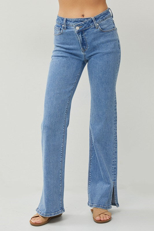 Mid Rise Cross Over Side Slit Straight Jeans
