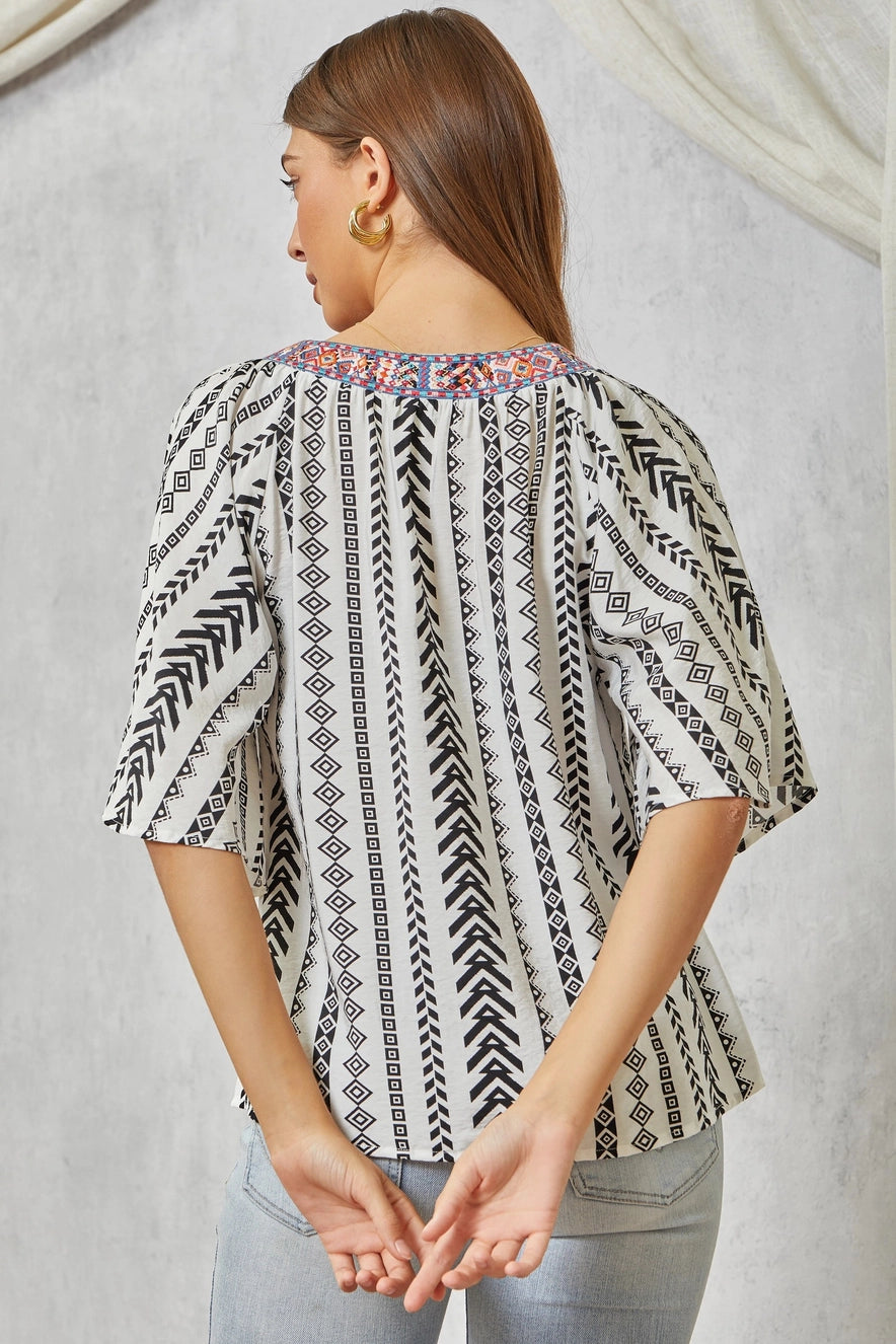 Savanna Jane Geo Printed Top