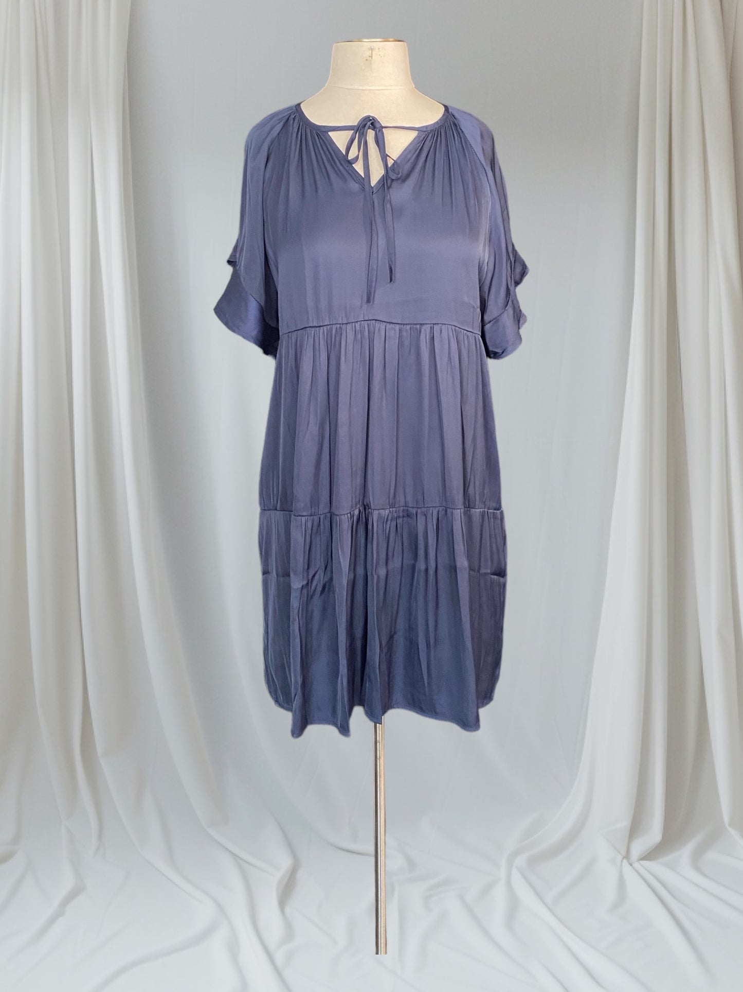 Front Tie Short Ruffle Raglan Sleeves Tiered Dress with No lining