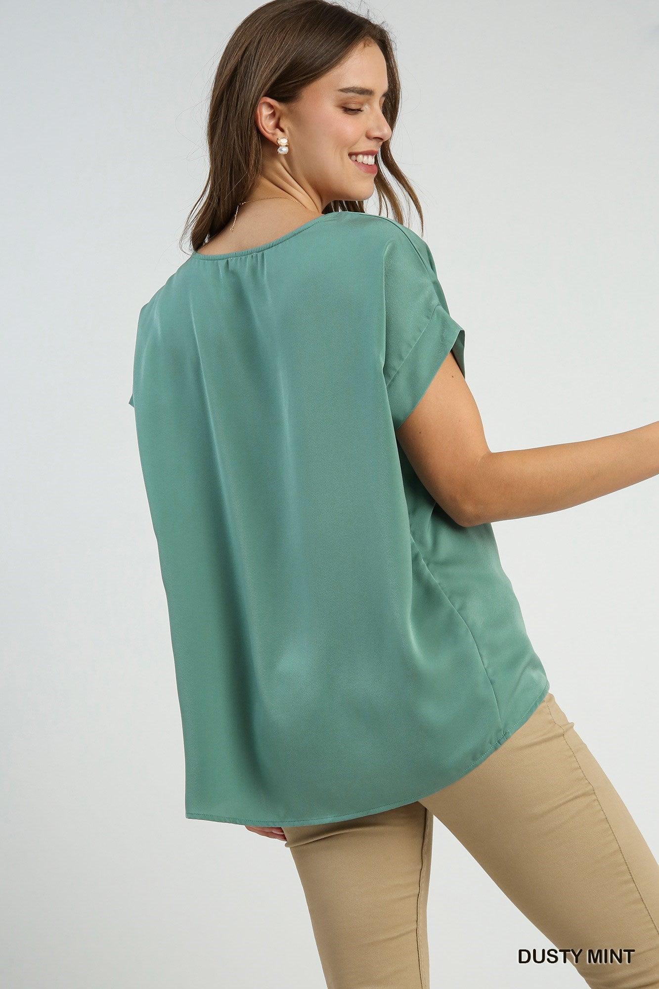 Short Sleeve Round Neck Satin Top with High Low Frayed Scoop Hem