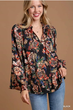 Round Neck Ruffle Blouse with Tassel