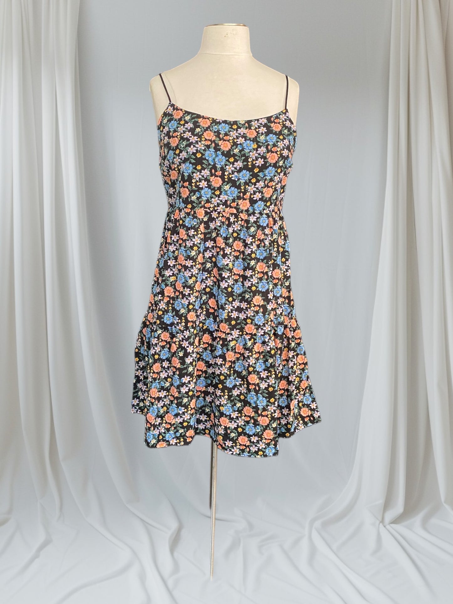 Floral Metallic Print Spaghetti Strap Babydoll Dress with No linining